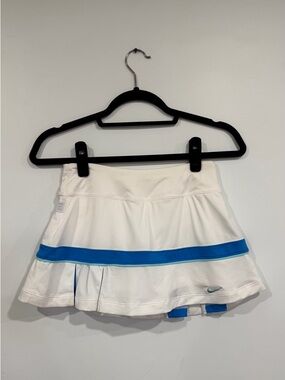Nike Dri-FIT Tennis Skort Skirt XS White Blue - Athletic Wear